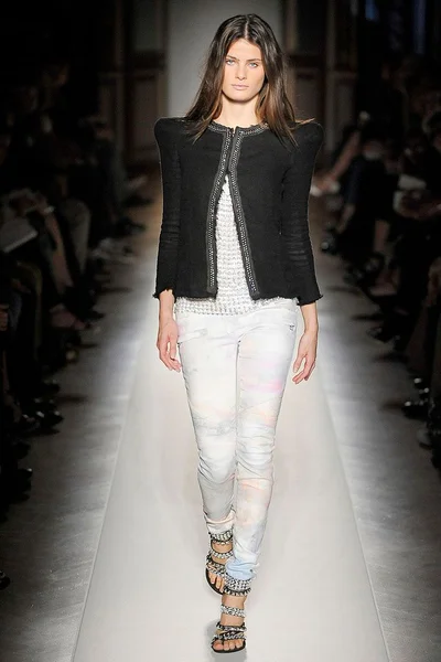 Look 13